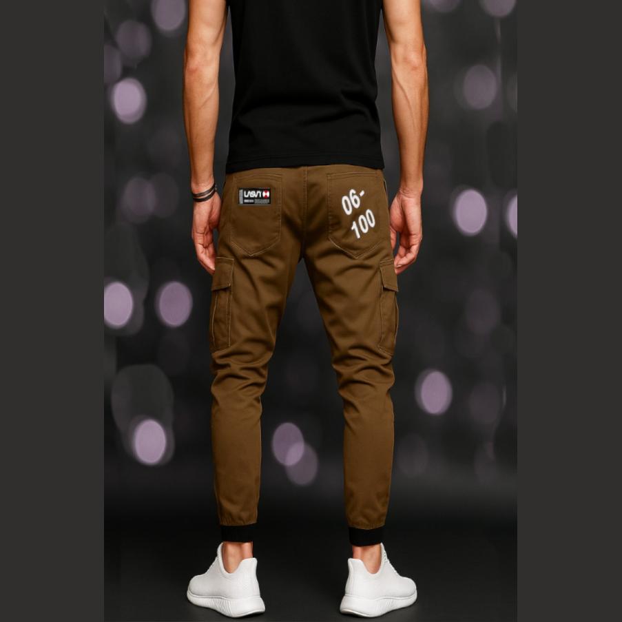 Pantalón de hombre Jogger La Sal Plastic tabaco