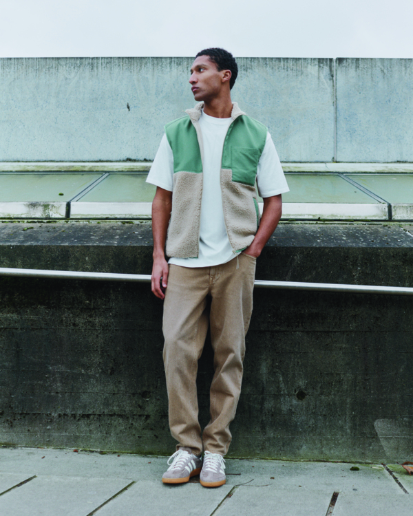 Pantalón vaquero Blend Loose Fit Col. Beige