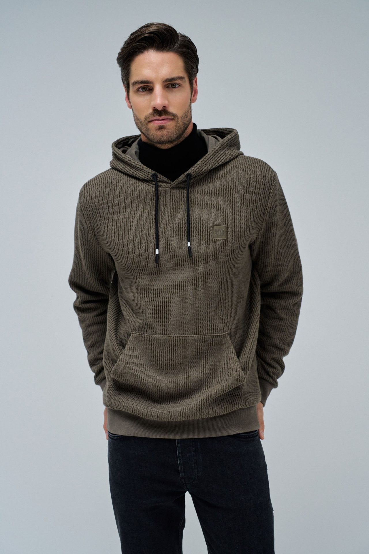Sudadera Salsa con gorro en tejido de punto texturizado