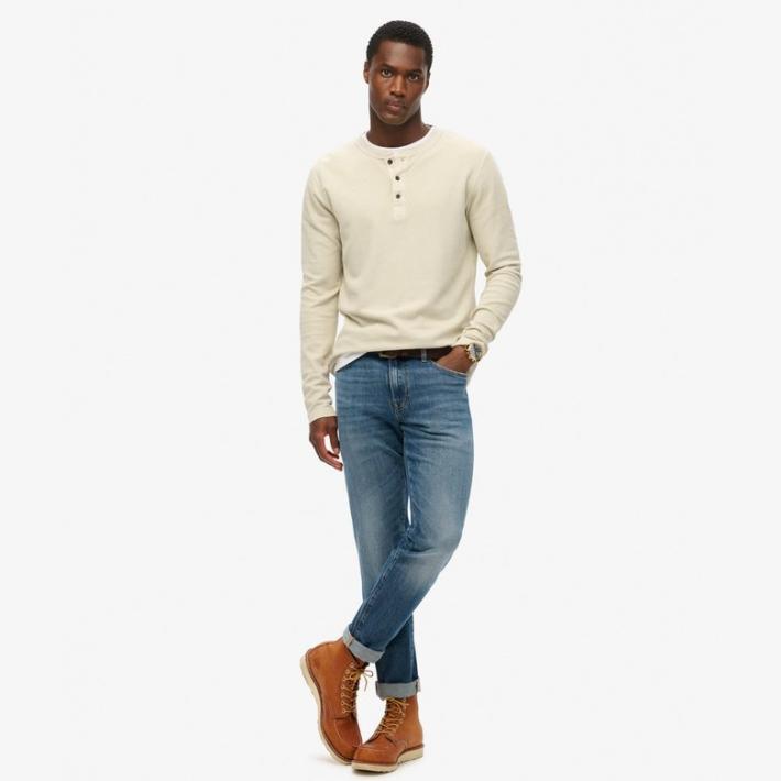 Camiseta Superdry de manga larga cuello con botones Col. Light beige stone - Imagen 2