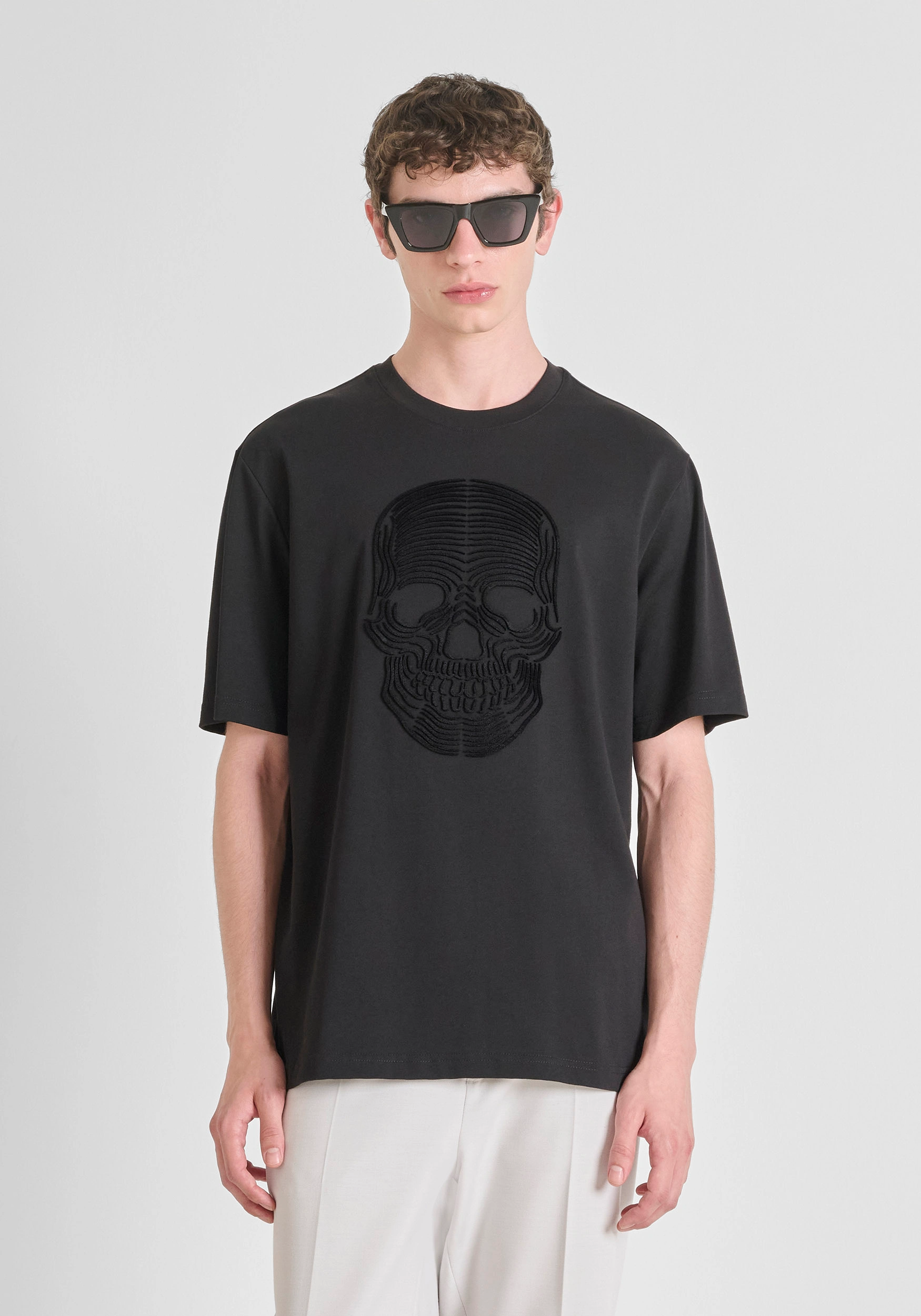 Camiseta Antony Morato relaxed fit en algodón Negro
