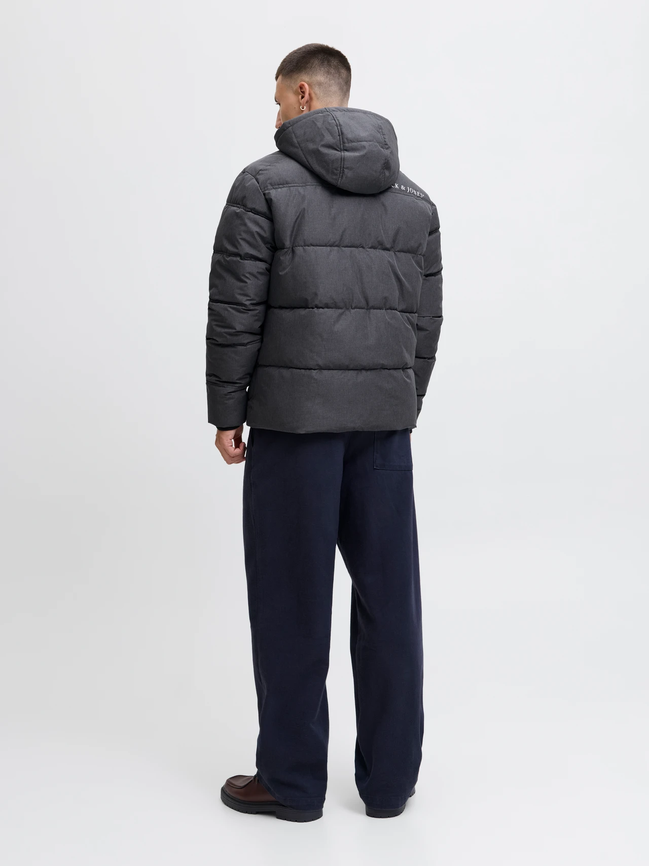 Chaqueta J&J acolchada Morgan puffer Dark Grey Melange - Imagen 3
