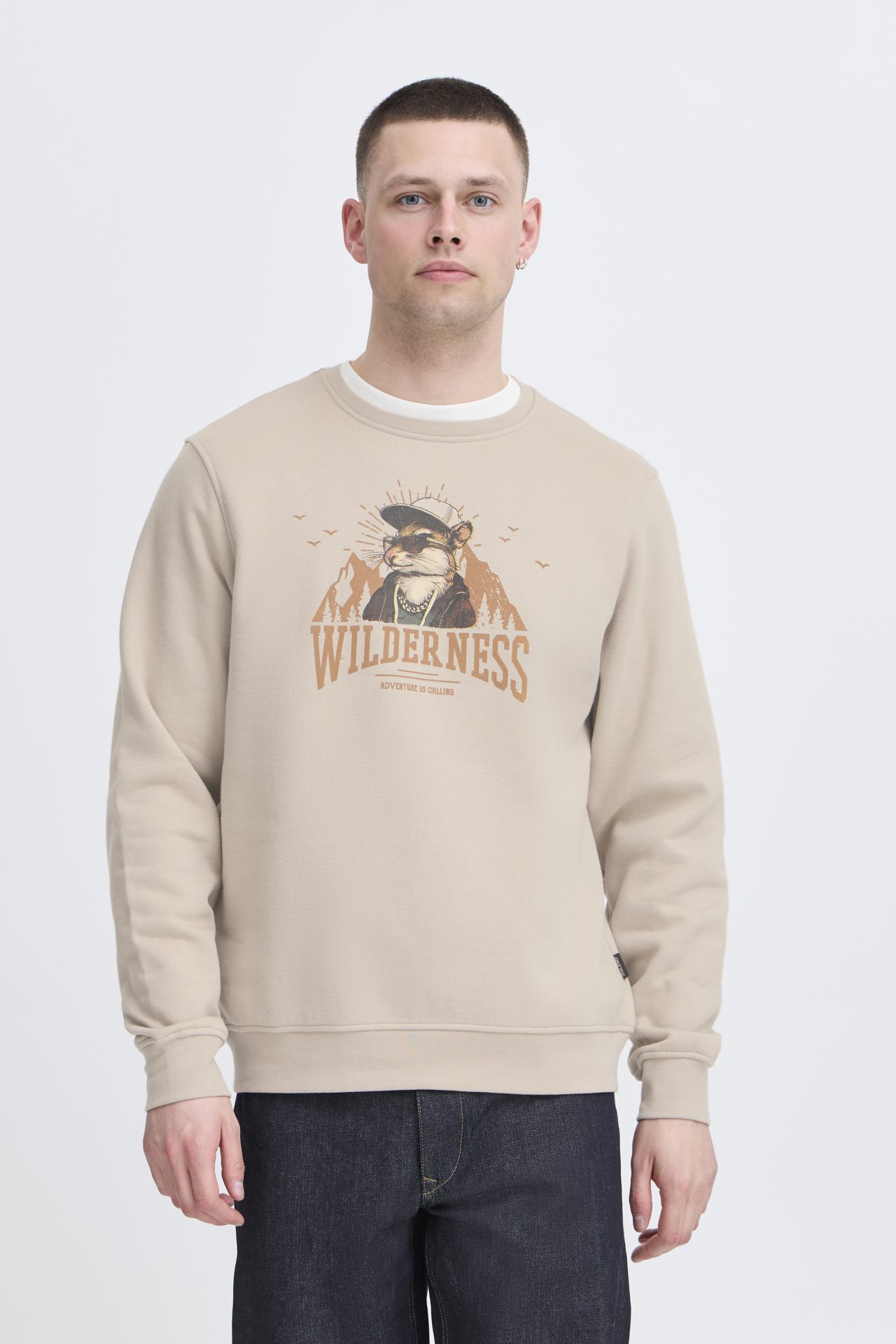 Sudadera Blend de cuello redondo con estampado animal Beige